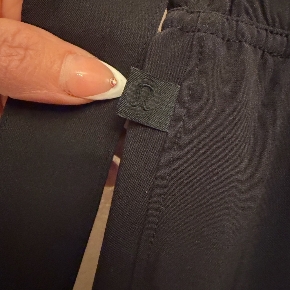 Lululemon Athletica pants - Picture 7 of 10